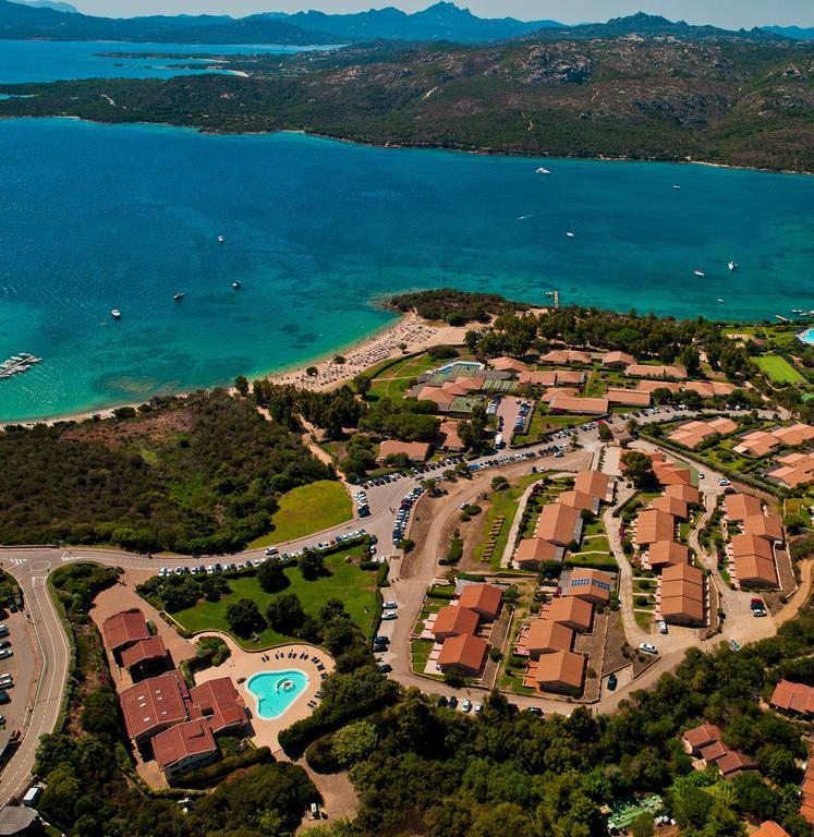 Residence Porto Mannu Palau Exterior photo